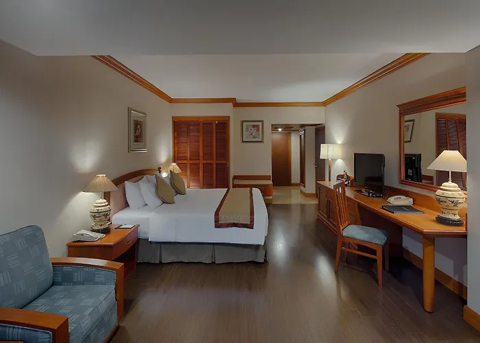Hotel Plaza Ha Long