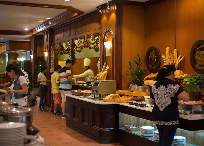 Khách sạn Plaza 4*