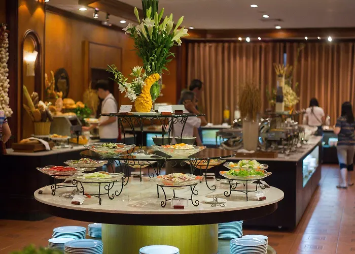 Khách sạn Plaza 4*