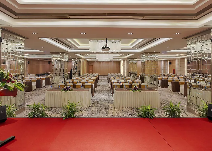 Hotel Plaza 4*
