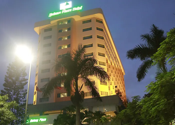 Plaza Hạ Long