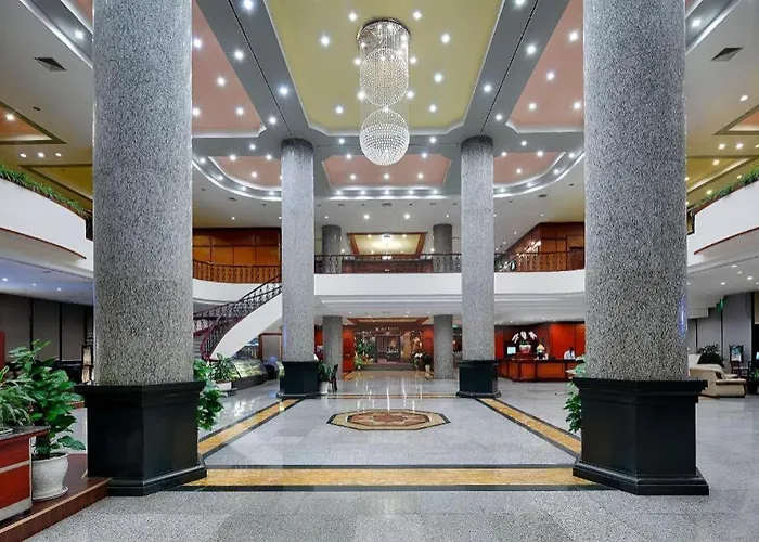 Hotel Plaza