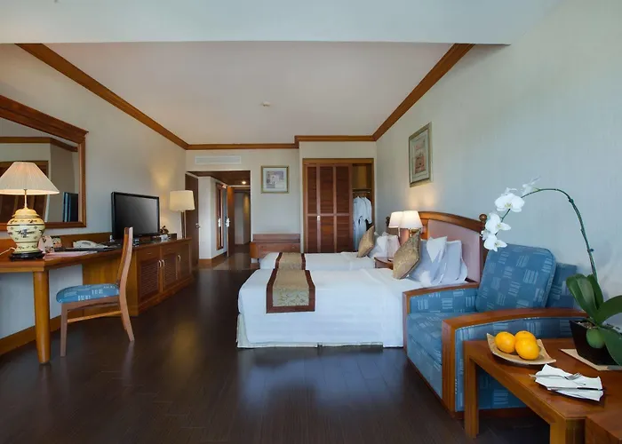 Hotel Plaza 4*